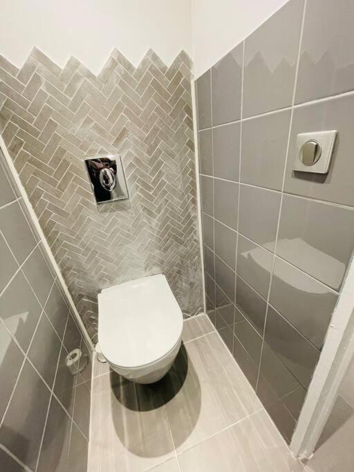 Appartement Design Sur Vauban - Clim Et Wifi Marseille Eksteriør billede