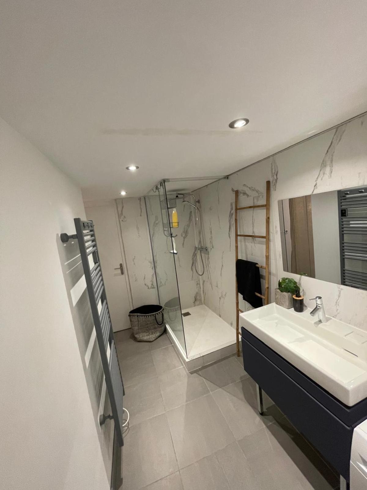 Appartement Design Sur Vauban - Clim Et Wifi Marseille Eksteriør billede