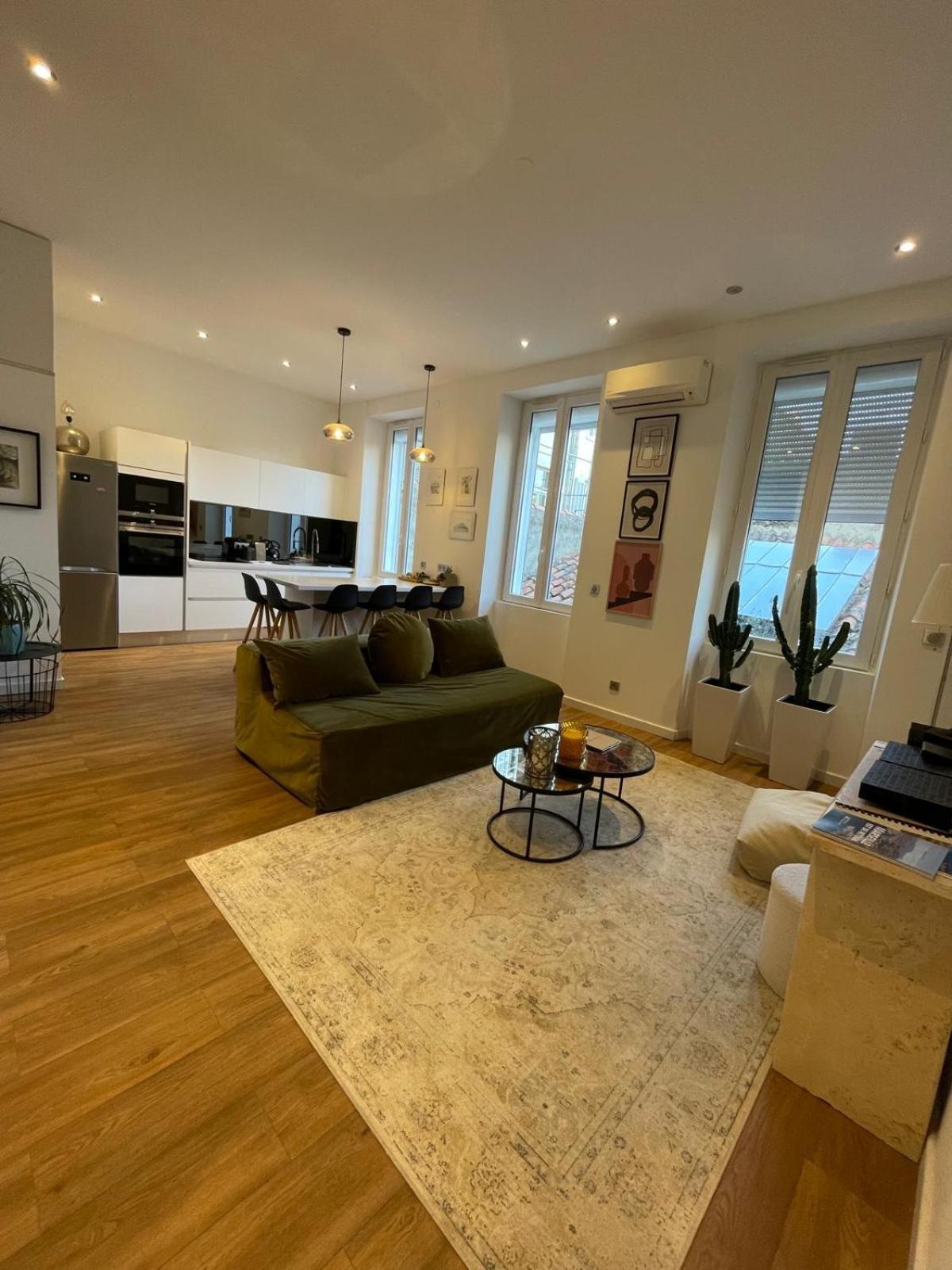 Appartement Design Sur Vauban - Clim Et Wifi Marseille Eksteriør billede